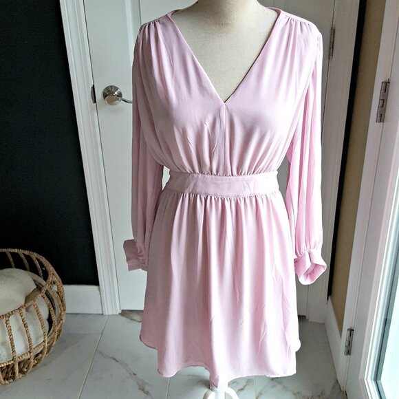 NEW! BEAUTIFUL CHIFFON Tie BACK DRESS SZ L - Picture 1 of 5